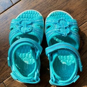 Teal girls sport sandals.